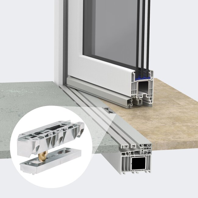 Profilschnitt einer Fenstertür aus Kunststoff mit Bodenschwelle SBS bb, Detail auf Zusatzverriegelung