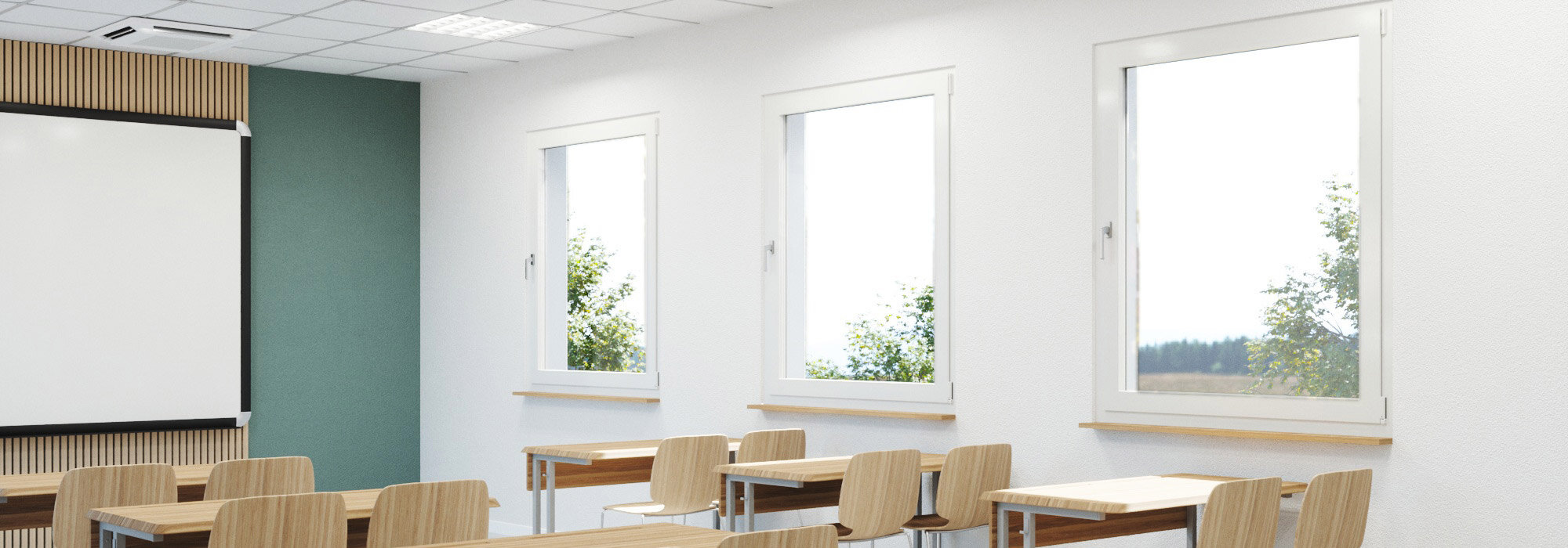 Moderner Klassenraum mit Tischen, Stühlen und großen Fenstern